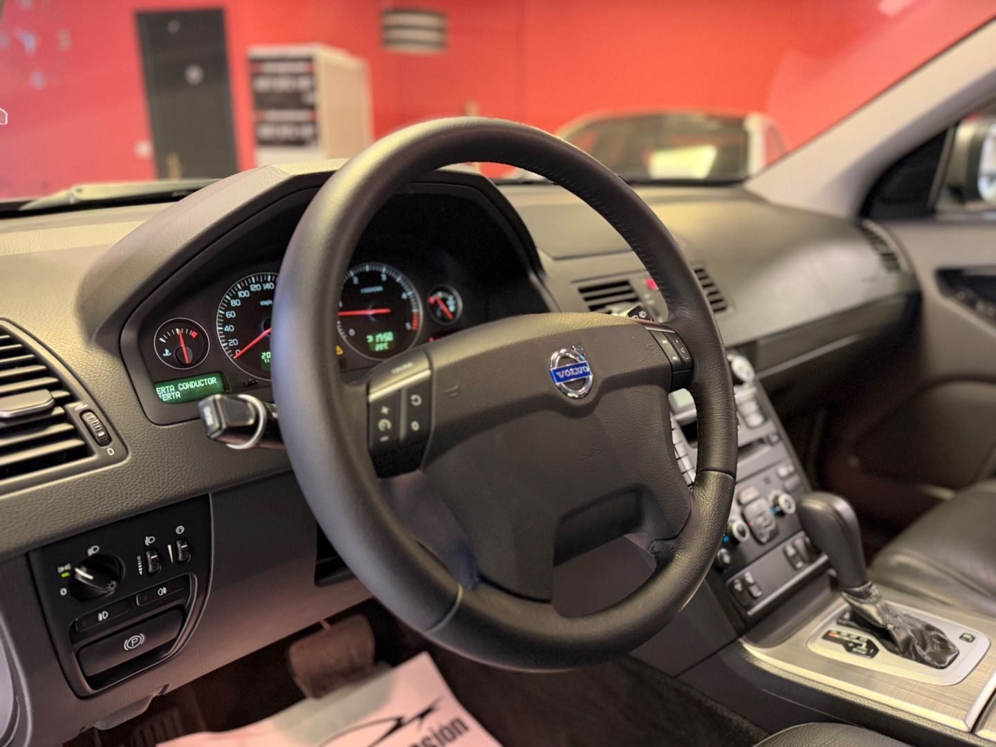 VOLVO XC90 D5 MOMENTUM