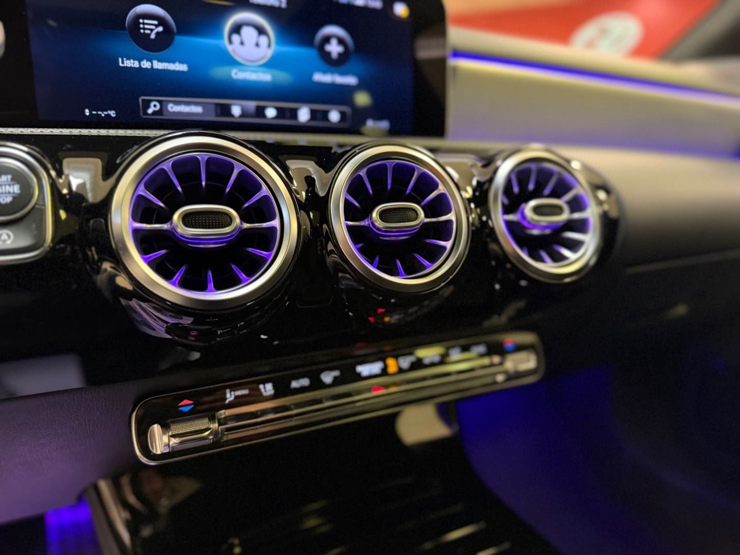 MERCEDES-BENZ CLA CLA 180 Shooting Brake