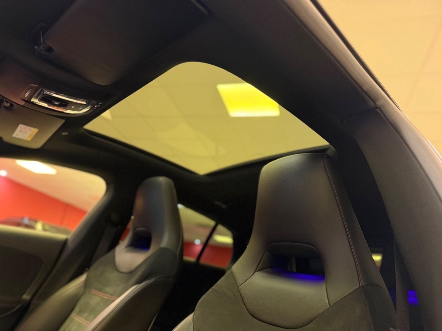 MERCEDES-BENZ CLA CLA 180 Shooting Brake