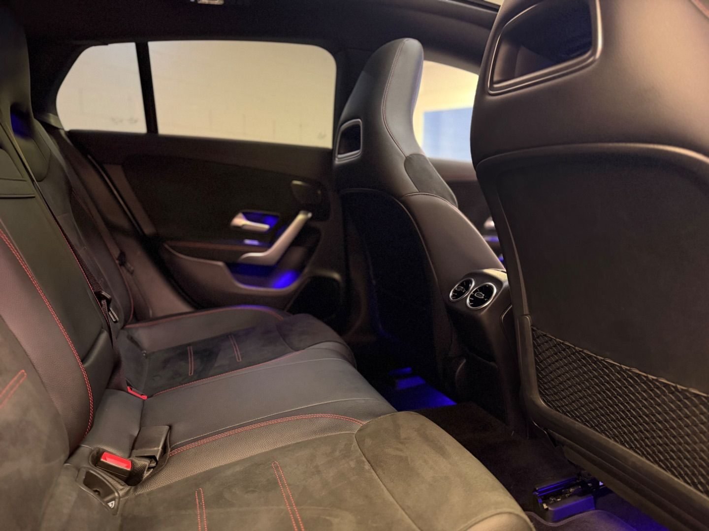 MERCEDES-BENZ CLA CLA 180 Shooting Brake
