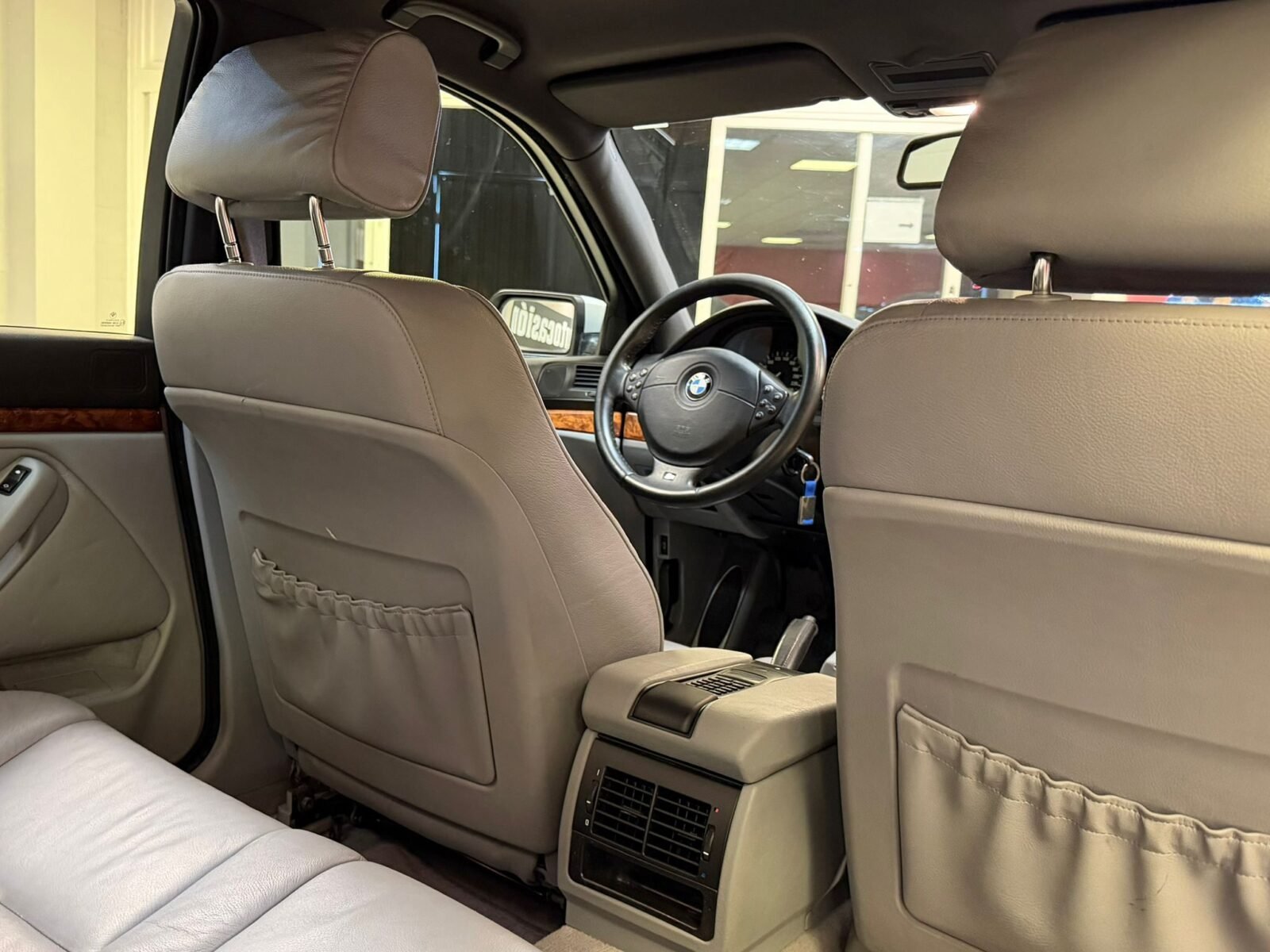 BMW 530i E39 231CV