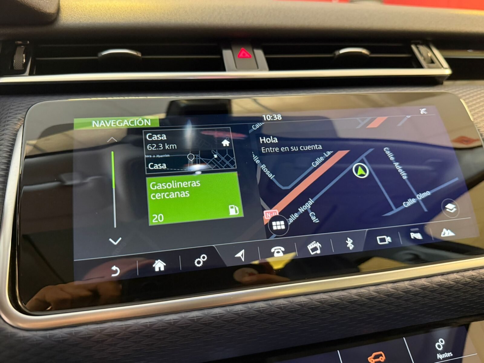 LAND-ROVER RANGE ROVER VELAR 2.0 D180SE 4WD AUTO