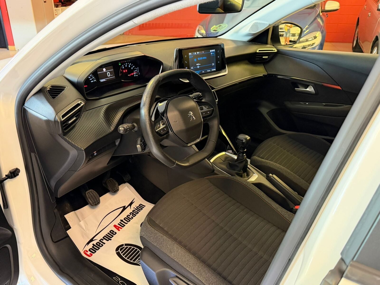 PEUGEOT 208 BlueHDi Active Pack