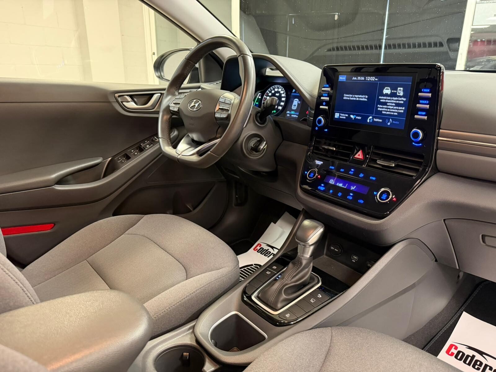 HYUNDAI IONIQ 1.6 GDI PHEV Tecno DCT
