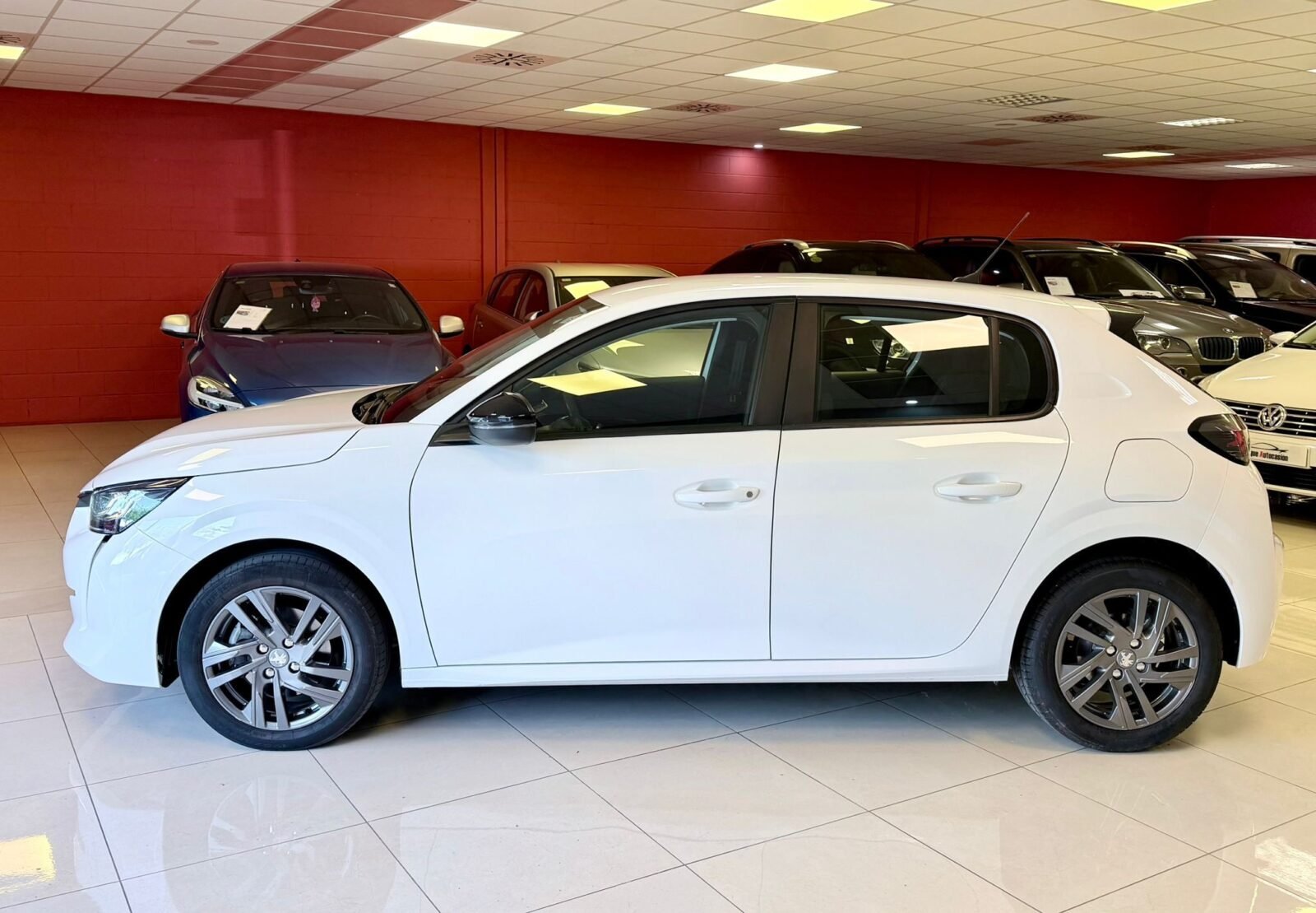 PEUGEOT 208 BlueHDi Active Pack