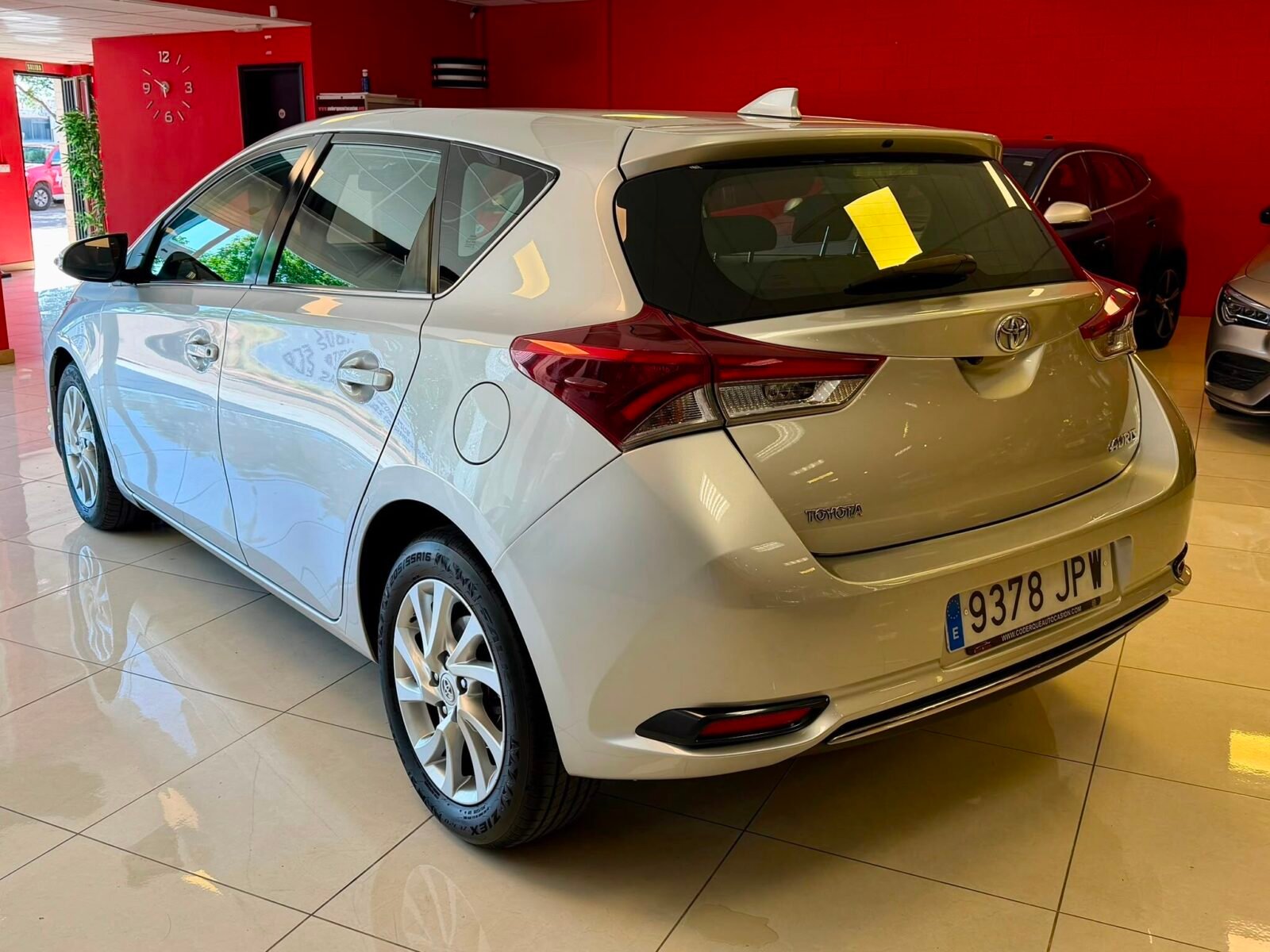 TOYOTA Auris 1.4 D-4D ACTIVE 90CV