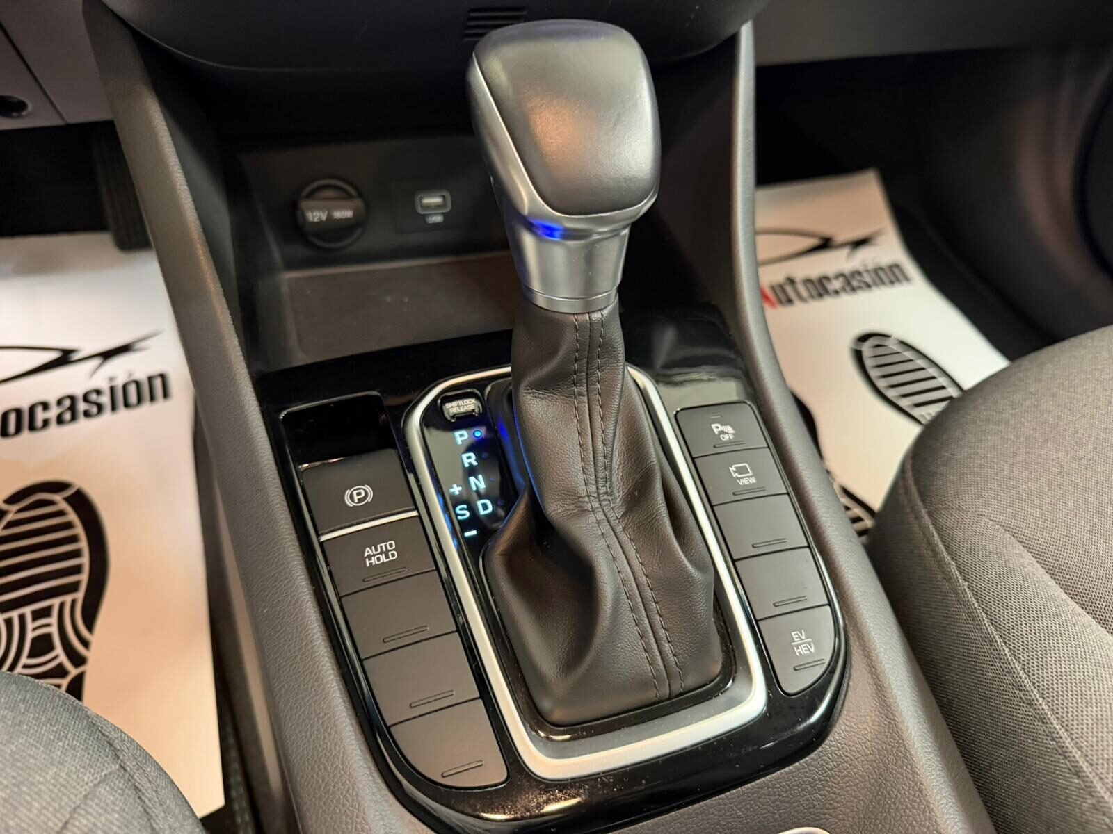 HYUNDAI IONIQ 1.6 GDI PHEV Tecno DCT