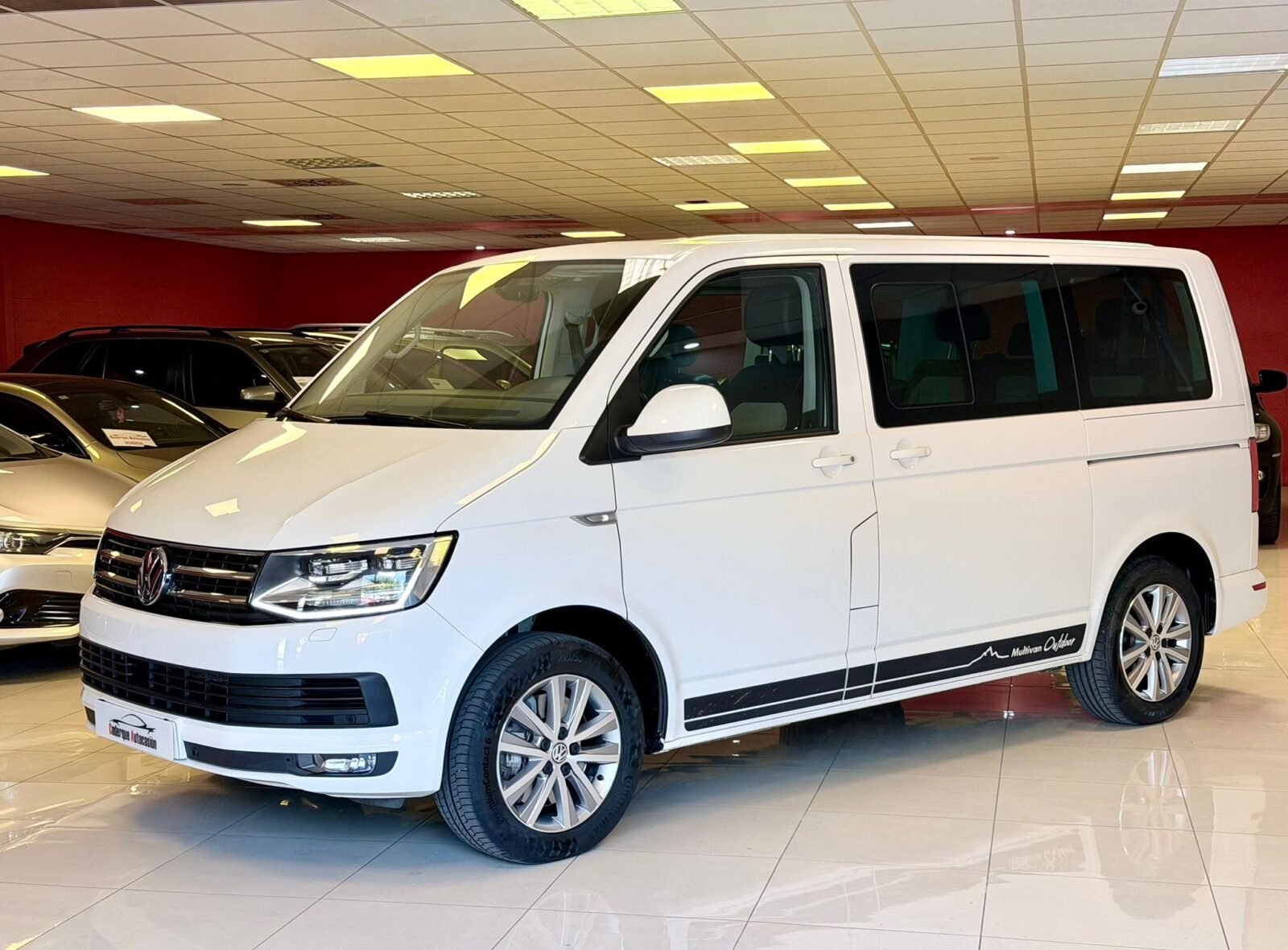 VOLKSWAGEN MULTIVAN 2.0 TDI Comfortline 4Motion