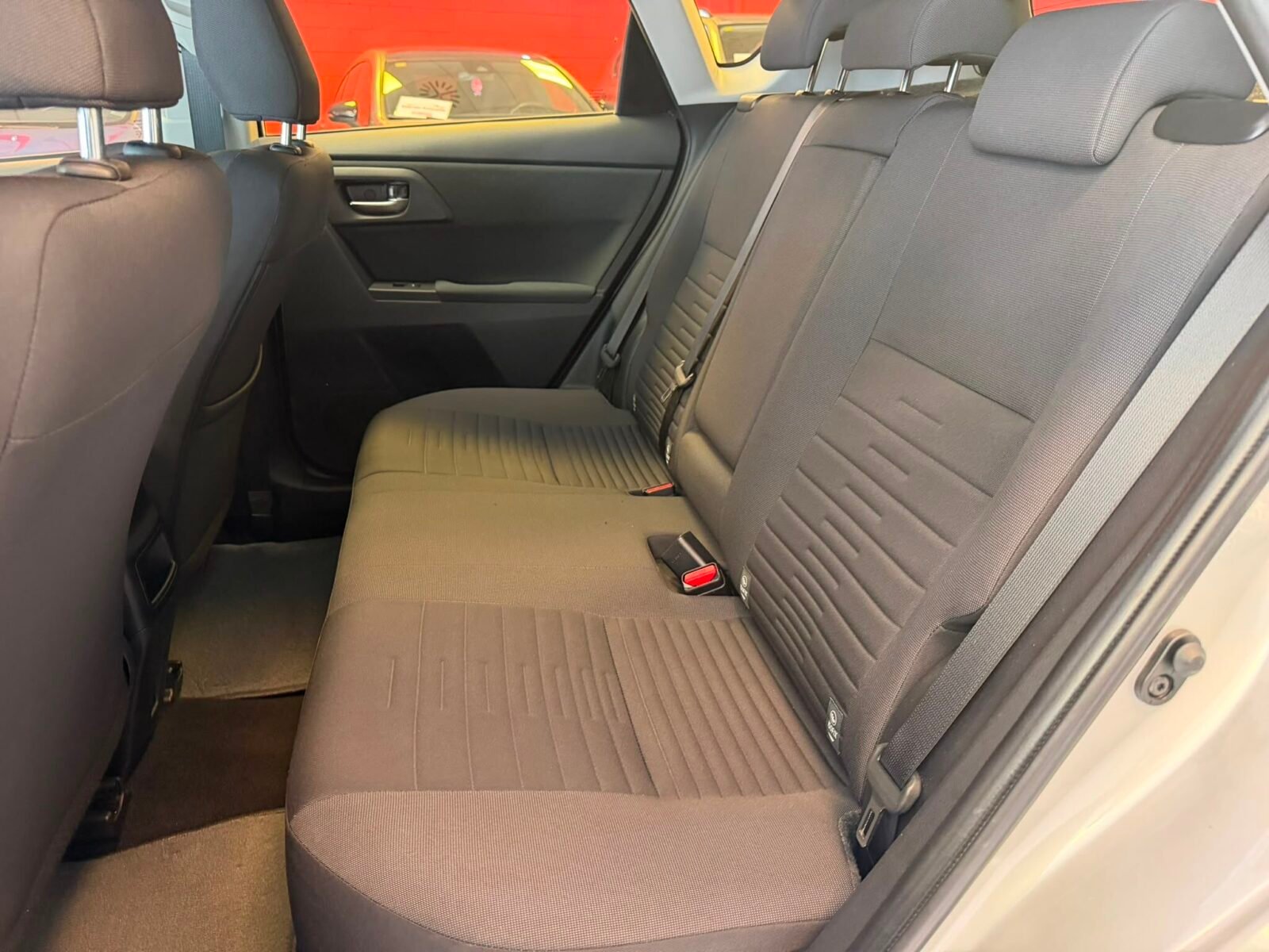 TOYOTA Auris 1.4 D-4D ACTIVE 90CV