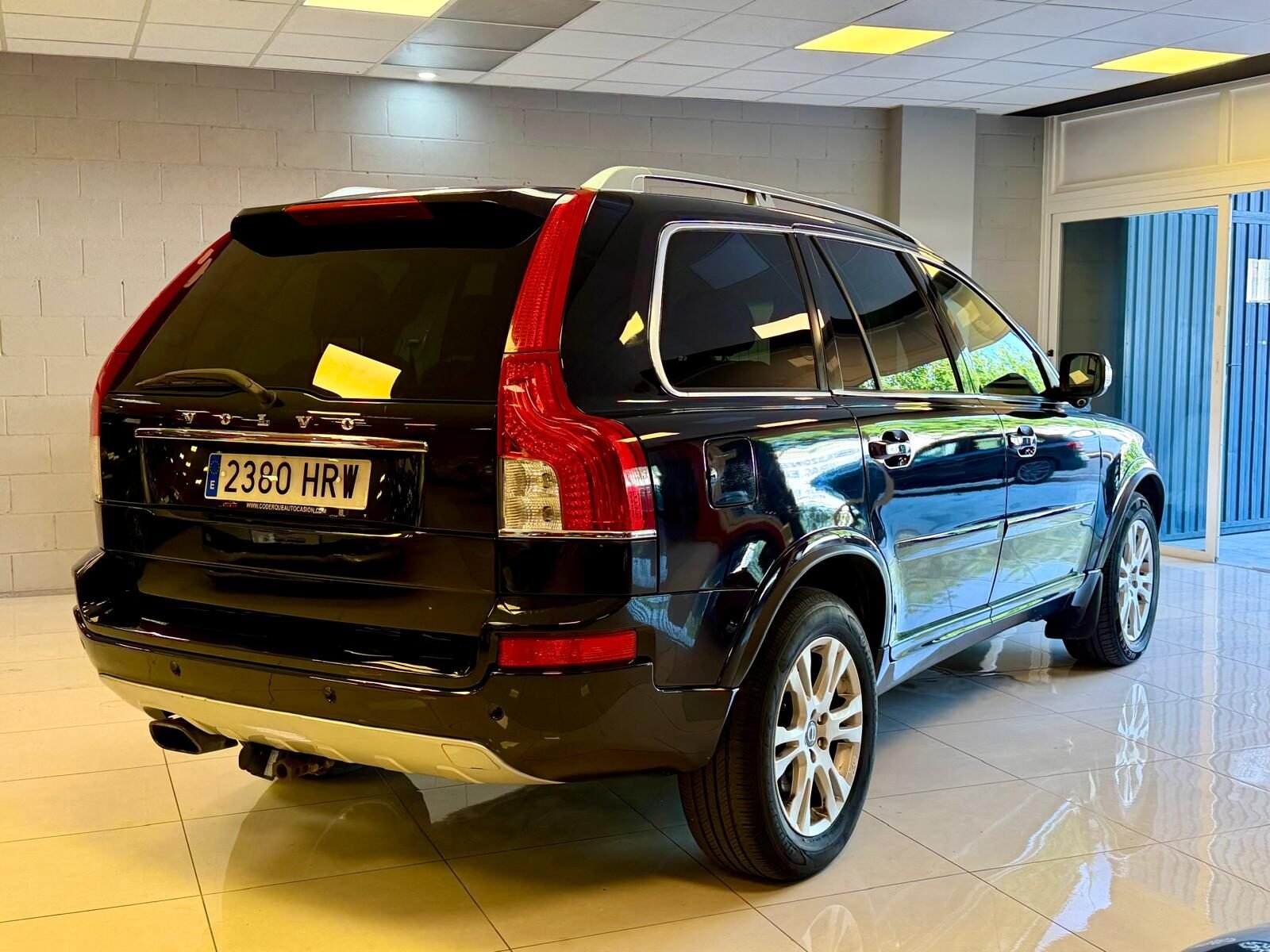 VOLVO XC90 2.4 D5 AWD Summum Auto