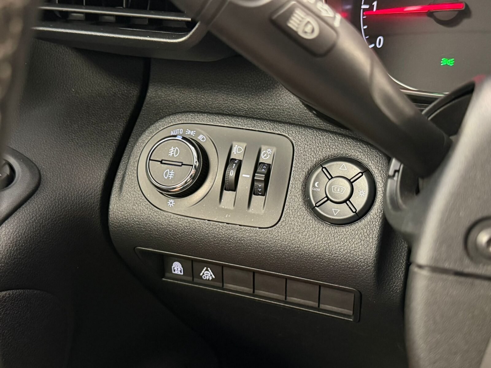 OPEL COMBO Life 1.5 CDTI INNOVATION