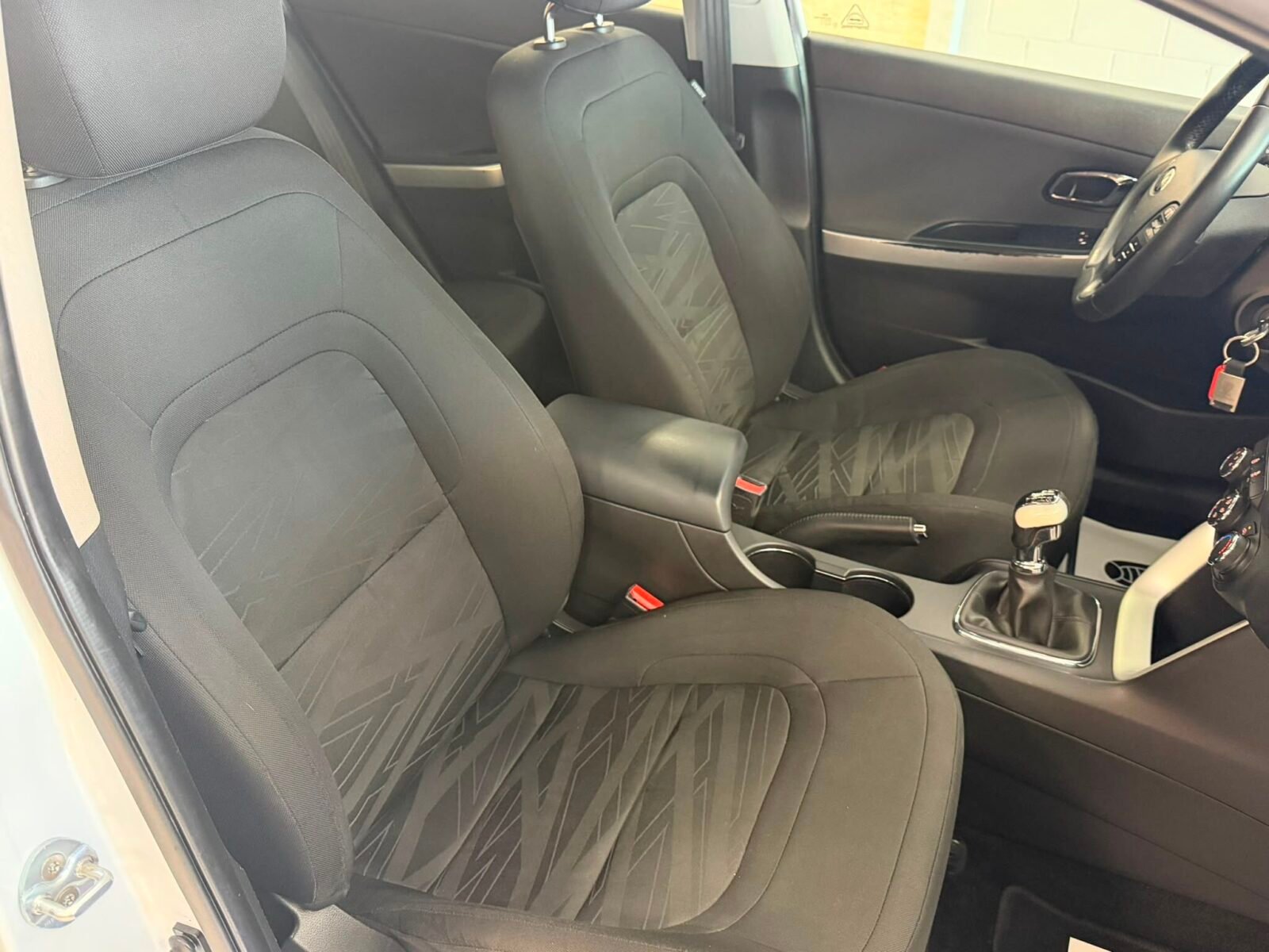 KIA CEE´D  1.4 CRDi WGT Drive