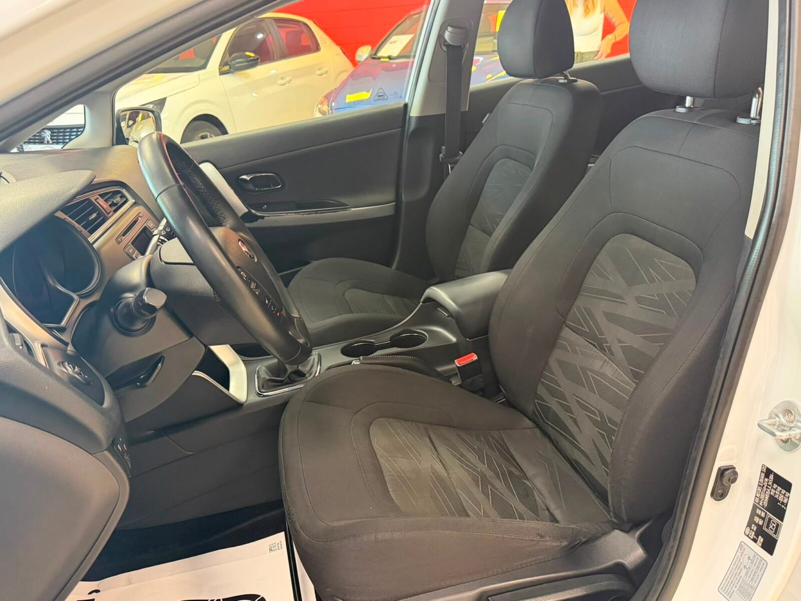 KIA CEE´D  1.4 CRDi WGT Drive