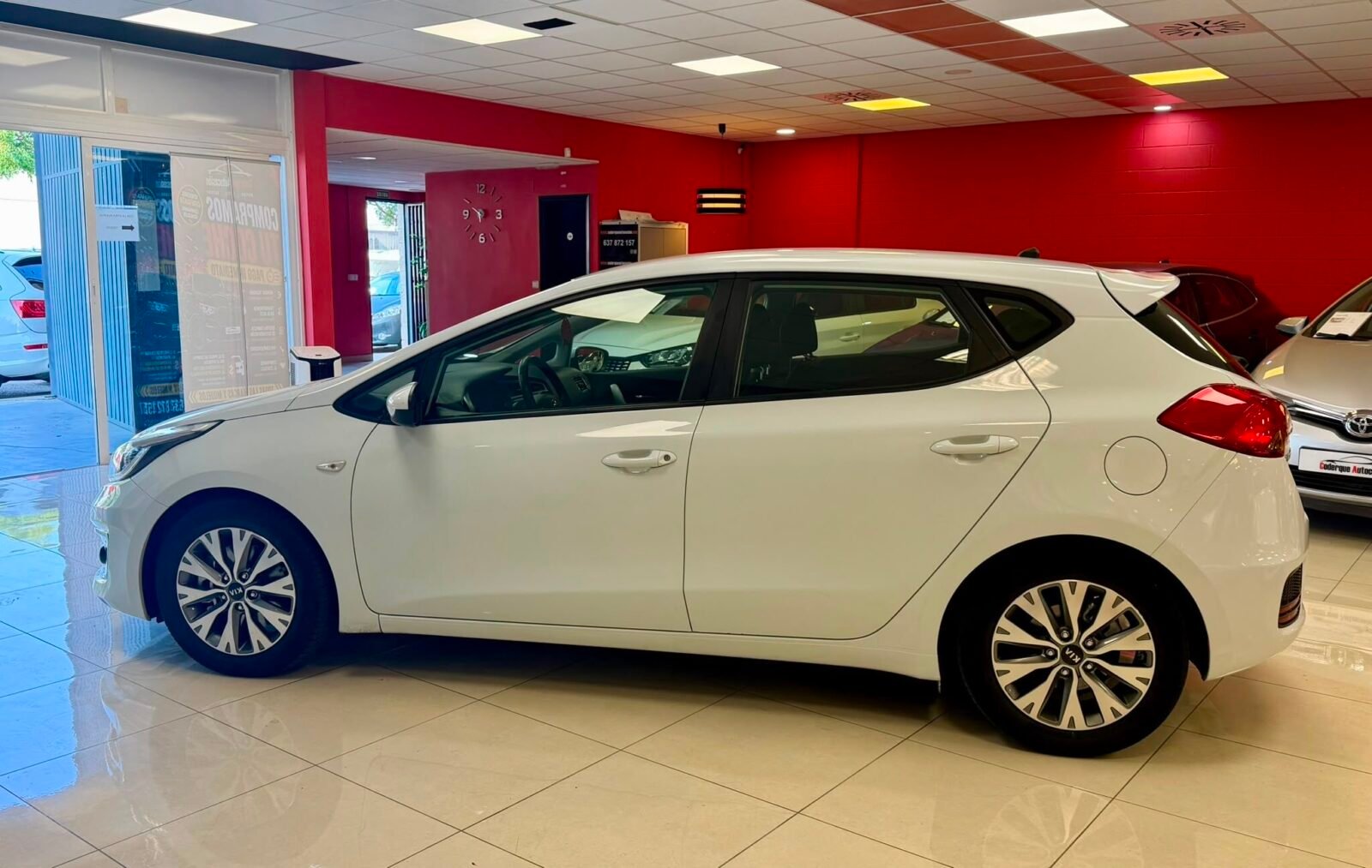 KIA CEE´D  1.4 CRDi WGT Drive