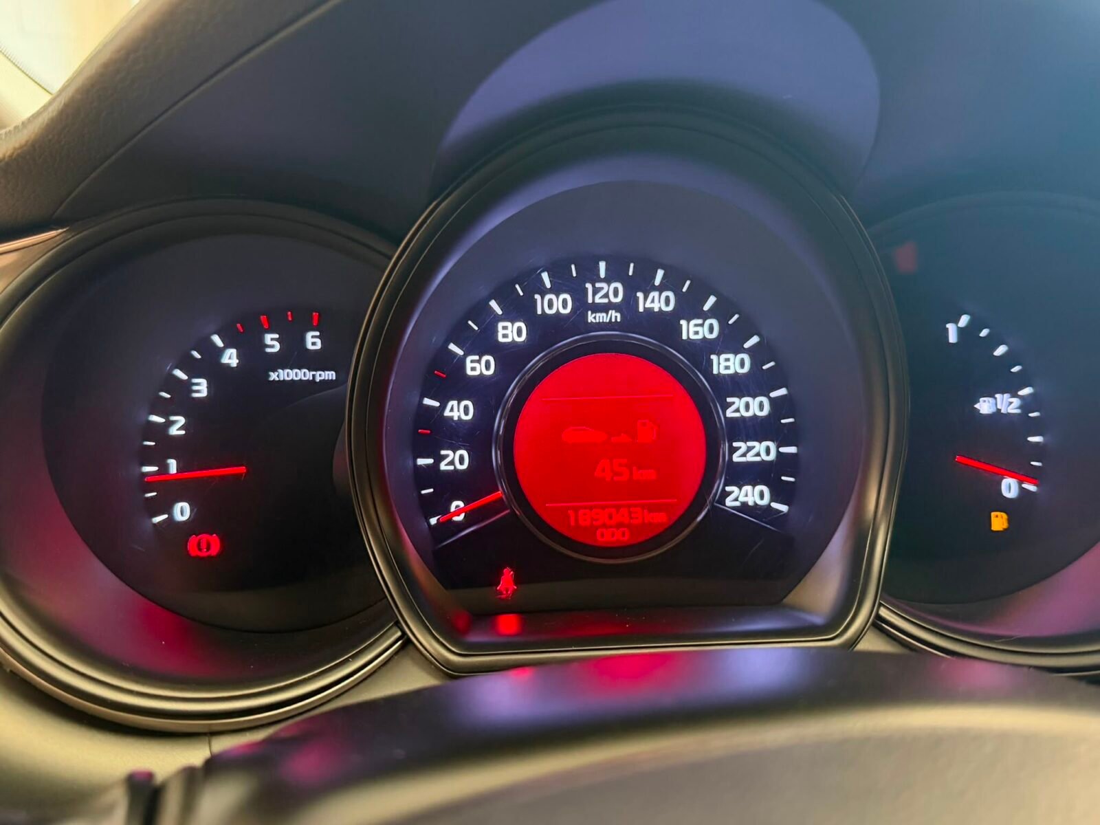 KIA CEE´D  1.4 CRDi WGT Drive