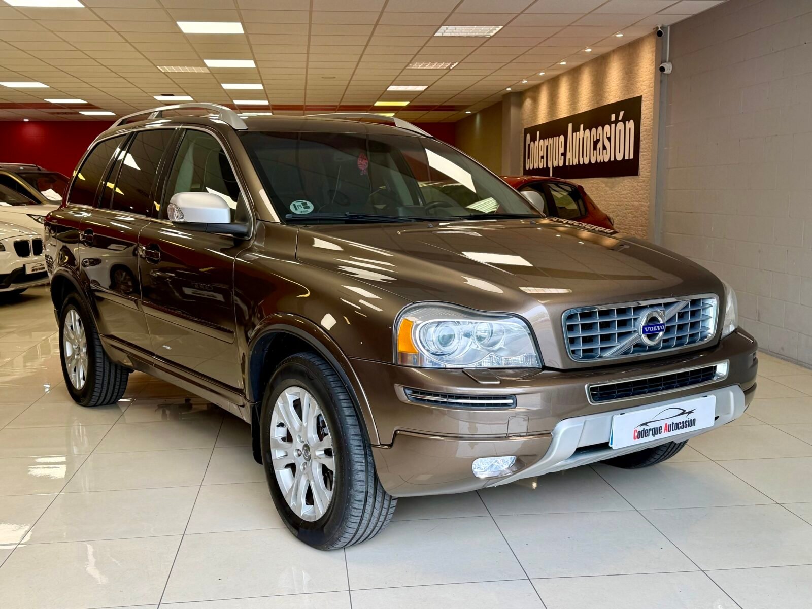 VOLVO XC90 2.4 D5 AWD Summum Auto